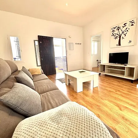 El Gigante A דירה *