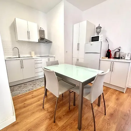 El Gigante A Apartman